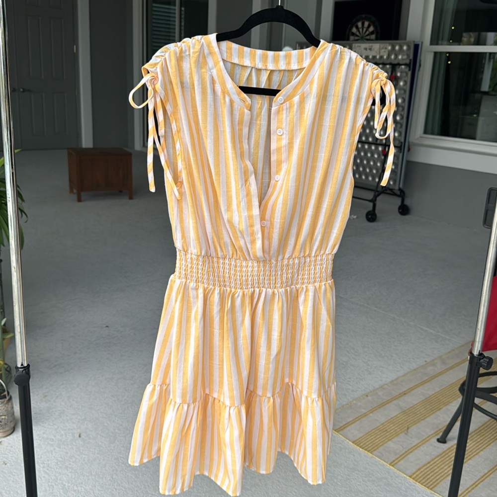 🔥 TikTok sample sale! Unused items at majorly reduced prices.